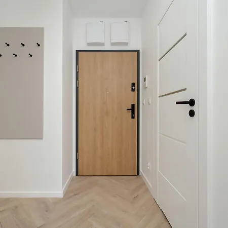 Stylowe We Wroclawiu Dla 4 Osob By Renters ヴロツワフ